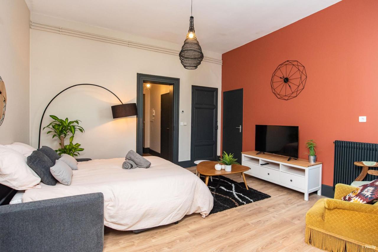 Appartements Scaliger Wifi Proche Gare Ажан Екстериор снимка